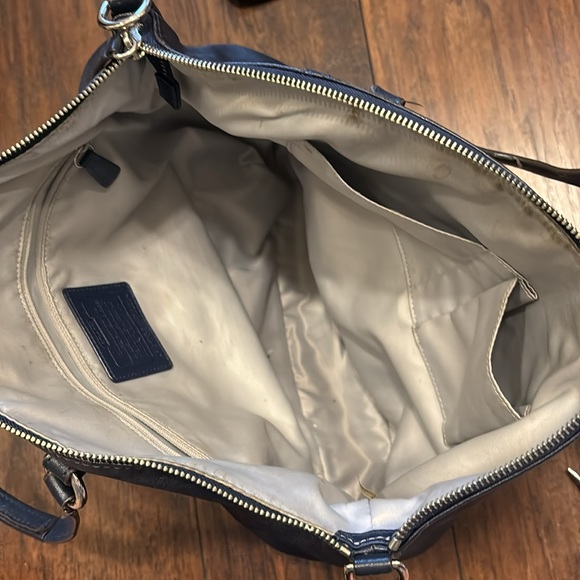 Coach Ashley Purse - Picture 7 of 9